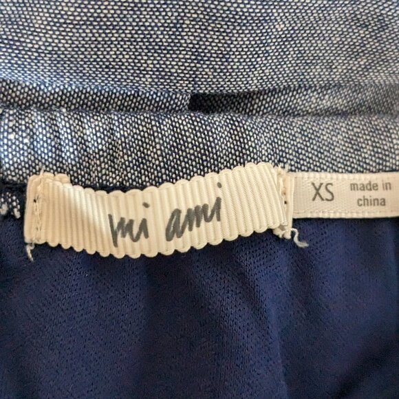 WOMEN'S "Mi Ami" Chambray Blue, Embroidered, Short Sleeveless Dress; Size XS - Picture 4 of 6